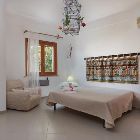 B&B Villa Il Carrubo San Vito Lo Capo Bagian luar foto
