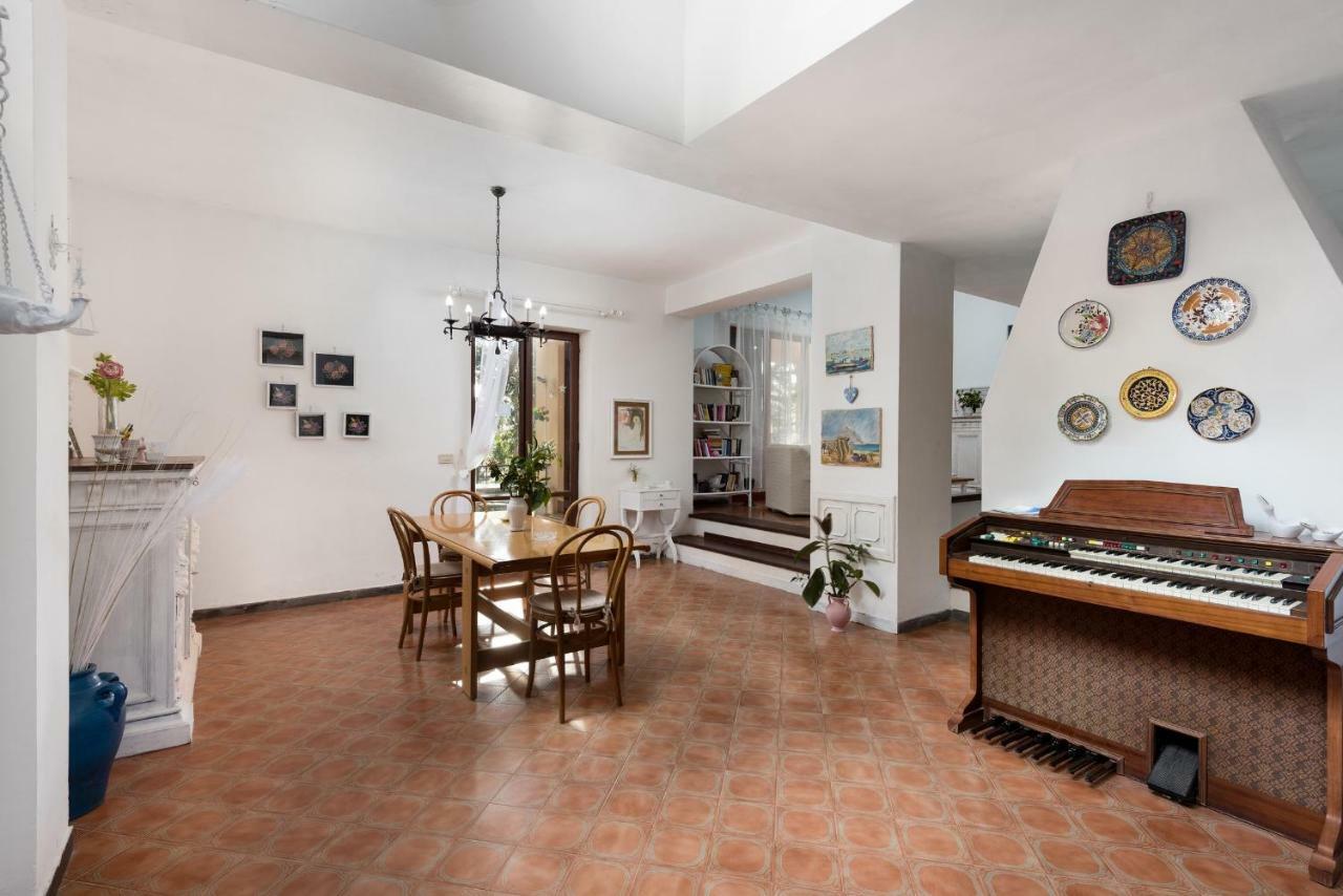 B&B Villa Il Carrubo San Vito Lo Capo Bagian luar foto