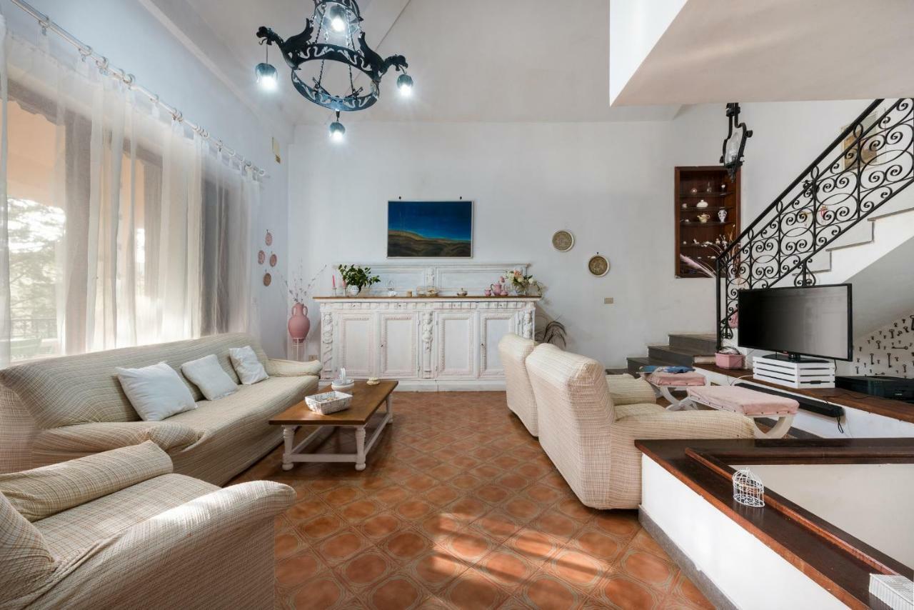 B&B Villa Il Carrubo San Vito Lo Capo Bagian luar foto