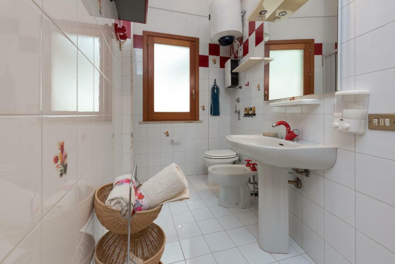 B&B Villa Il Carrubo San Vito Lo Capo Bagian luar foto